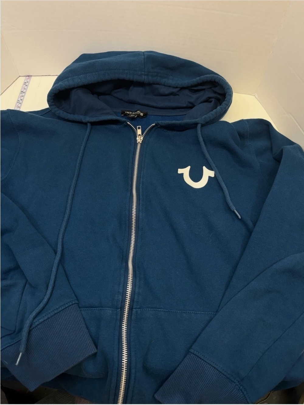 True Religion Graphic Back
Full-Zip Hoodie - Size XL - Picture 4 of 7